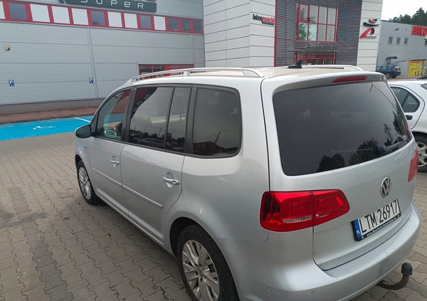 Volkswagen Touran cena 38000 przebieg: 205000, rok produkcji 2013 z Rumia małe 16